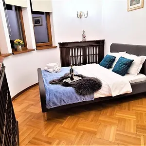 https://central-arghezi-university-square.bucharesthotelsnow.com
