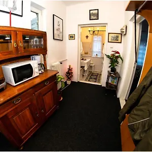 https://clucerului-sun-residence-villa.bucharesthotelsnow.com